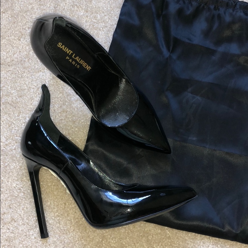 YSL Saint Laurent Paris Thorn Pumps LIKE NEW 36.5